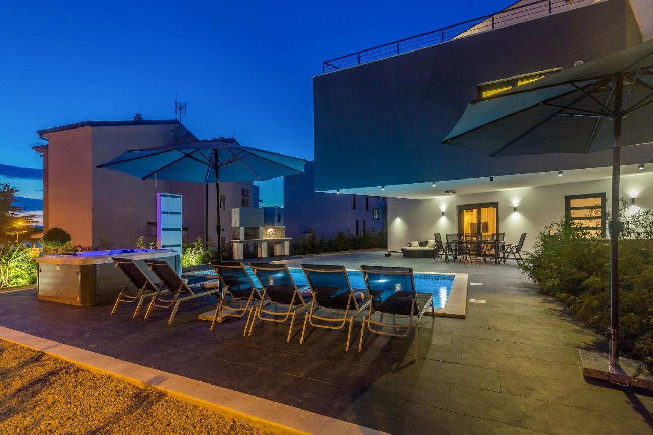 Luxury Apartment Noa Нивице Экстерьер фото