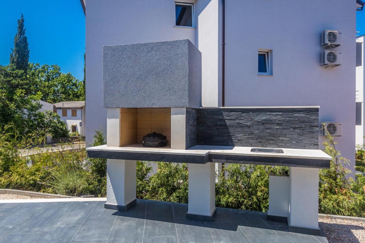 Luxury Apartment Noa Нивице Экстерьер фото