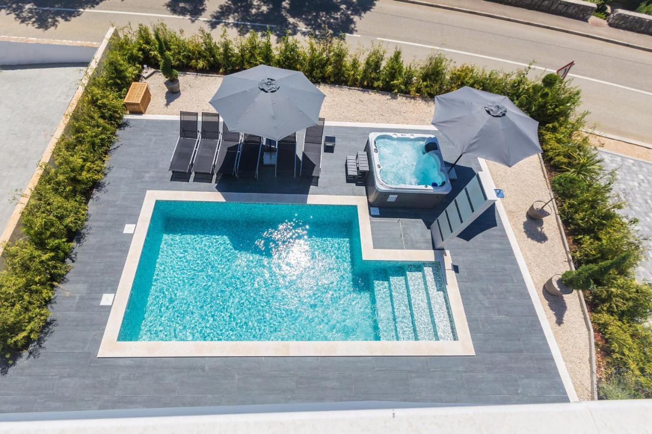 Luxury Apartment Noa Нивице Экстерьер фото