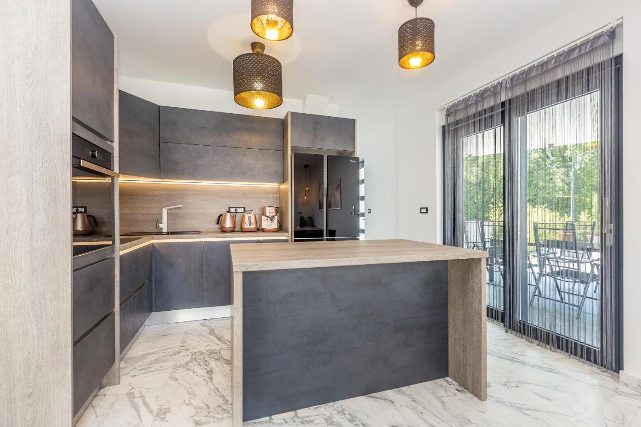 Luxury Apartment Noa Нивице Экстерьер фото